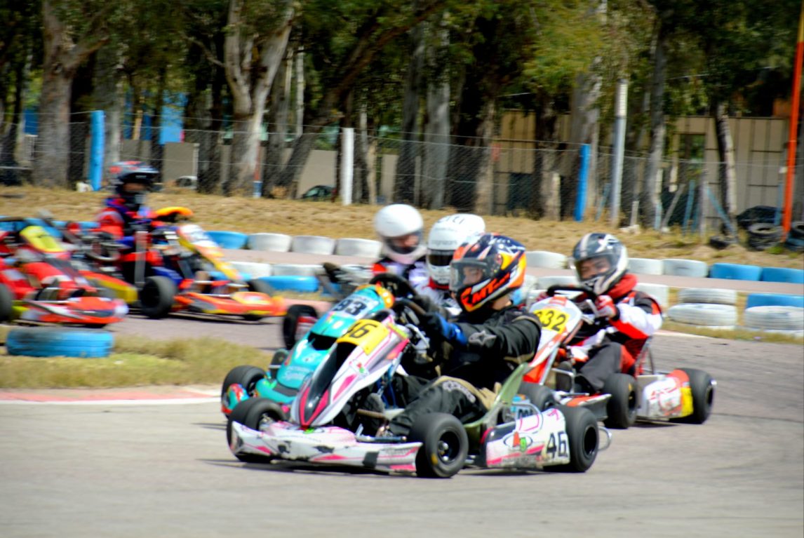 Apasionante sexta fecha del karting santiagueño con la participación de más de 40 pilotos