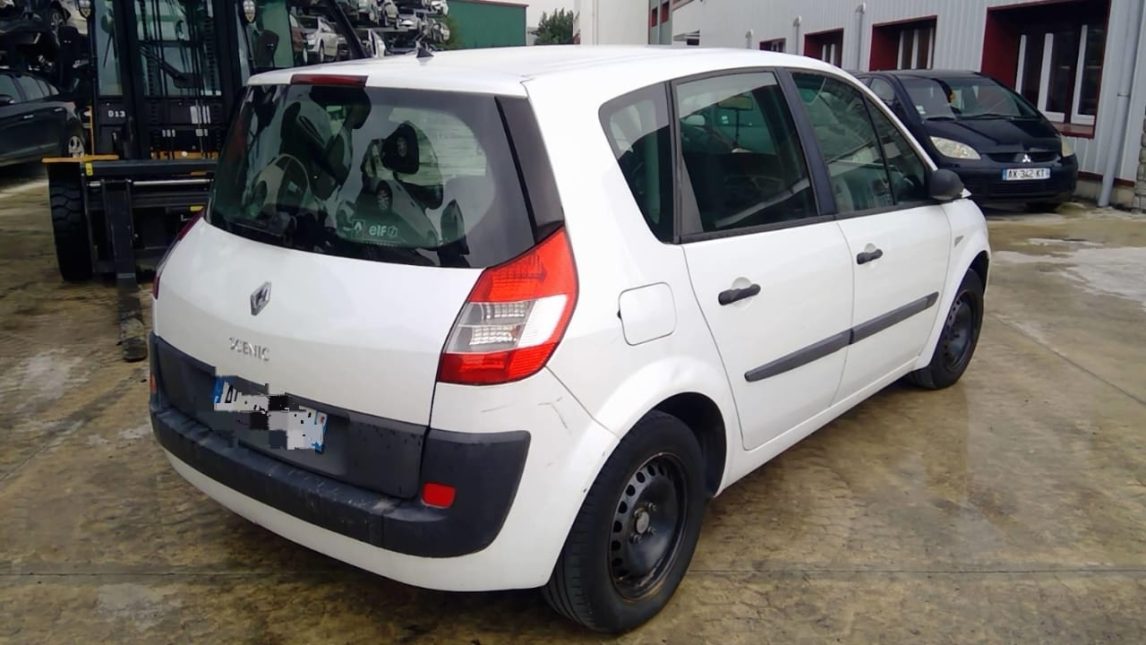 Puso su auto en alquiler para remis: no le pagan hace meses y no se lo quieren devolver