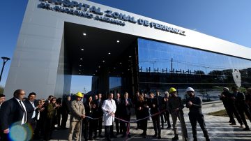 El nuevo edificio del Hospital zonal de Fernández fue habilitado por el gobernador Zamora