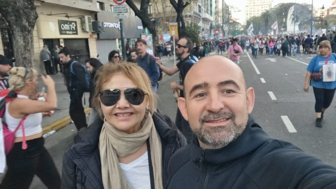 Larcher: “La democracia le dijo no a la motosierra de Milei”