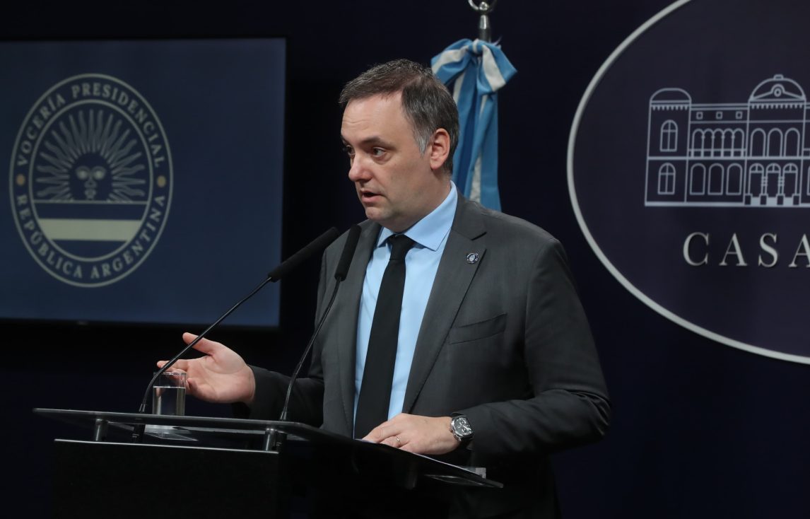Adorni: “El Presidente planteó responsabilidad y el Congreso respondió con demagogia”