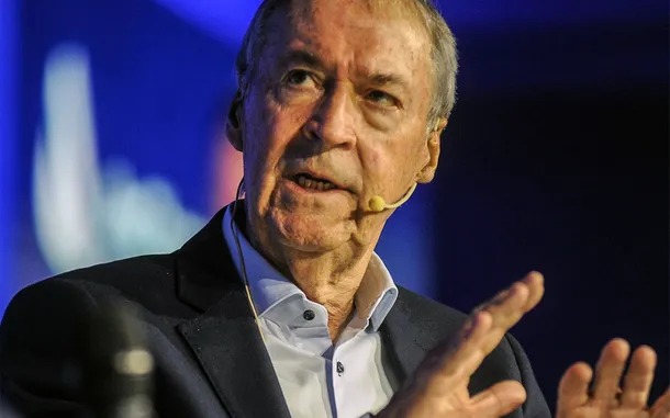 “Miente descaradamente”: Schiaretti le respondió a Milei por sus críticas en la Bolsa de Comercio