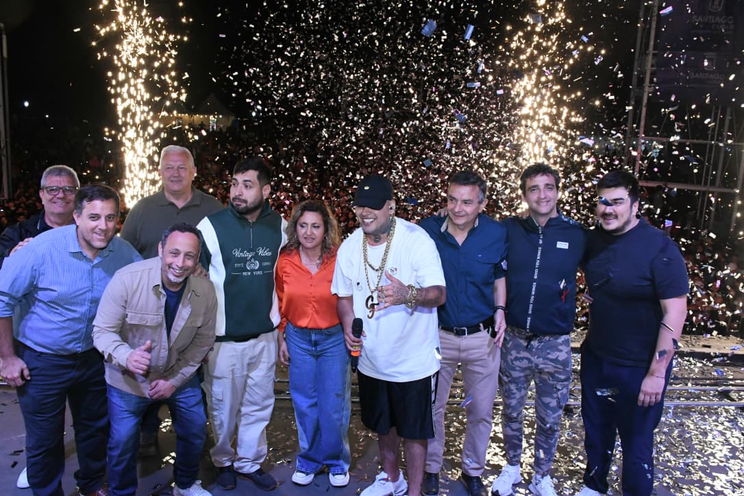 FOTOS | Miles de jóvenes disfrutaron del festival por el Día de la Primavera en Plaza Añoranzas