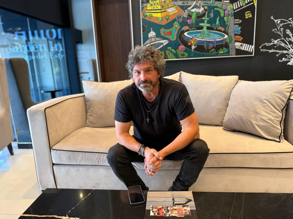 Iván Noble: “Es una época donde la cultura está mirada de reojo, cuando no, directamente atacada”