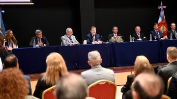 Zamora participó de la apertura del II Congreso Internacional de Córnea y Banco de Ojos