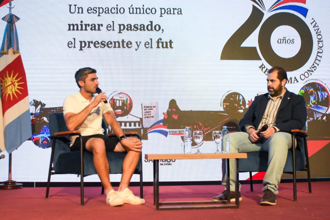 FOTOS: Gran cierre del ciclo TED en la Feria del Libro por los 20 años de la Reforma Constitucional