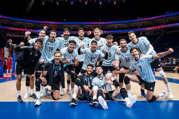 Triunfazo de Argentina sobre Francia, bicampeón olímpico para meterse en los octavos del Mundial de Vóley