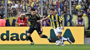 Por Battaglia y un golazo olímpico de Di María, Central y Boca empataron en Rosario