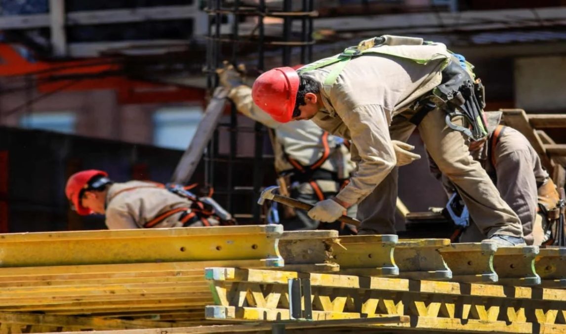 El empleo informal alcanzó al 43,2% de los trabajadores en Argentina