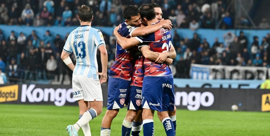 Unión de Santa Fe le ganó a Racing que no levanta cabeza en el Clausura