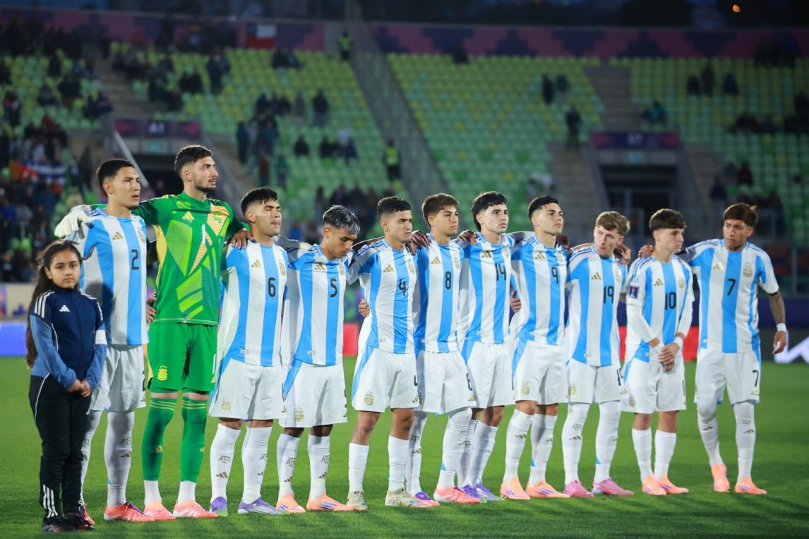 Gran victoria de Argentina sobre Cuba con uno de menos por el Mundial Sub-20