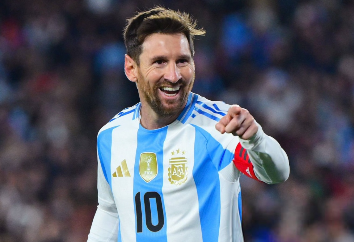 Messi se despidió del Monumental con un doblete en la victoria de Argentina sobre Venezuela