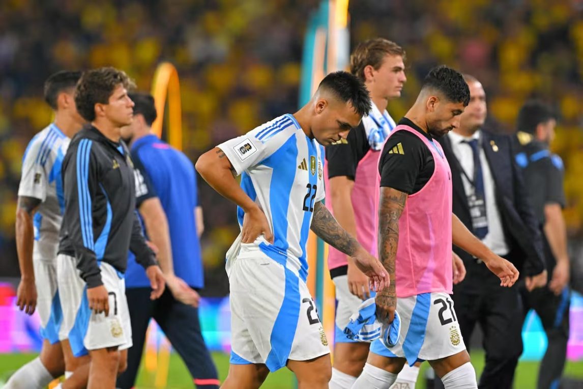 La Selección Argentina dejó el primer puesto del ranking FIFA después de 29 meses