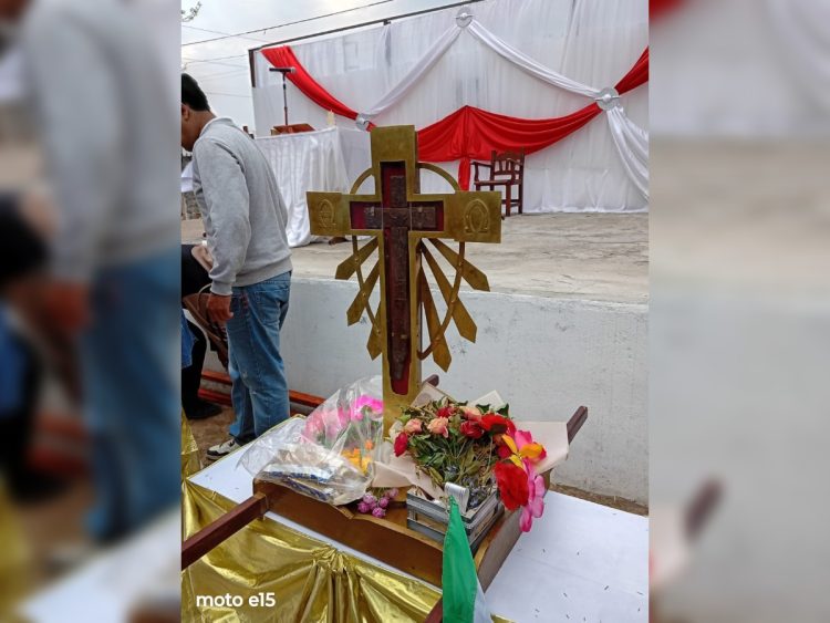 La Virgen de Huachana y la Cruz del Buen Jesús de Matará continúan su misión jubilar en la diócesis de Añatuya