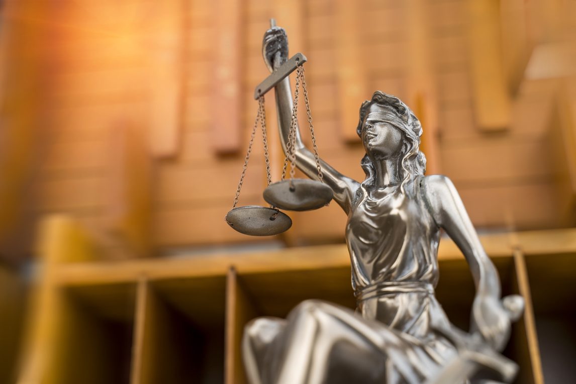 Extinción de la acción penal por reparación integral: ¿Justicia restaurativa o Impunidad encubierta?