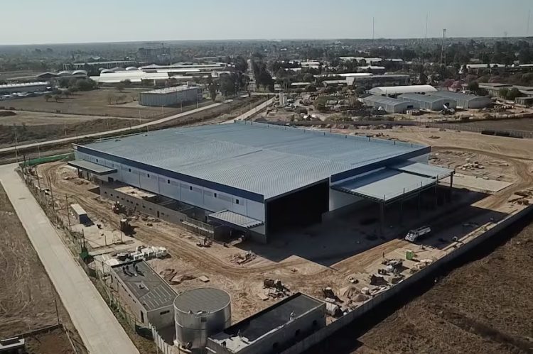 Mapei invertirá US$20 millones en una nueva planta en Santiago del Estero