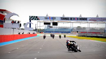 Primera jornada de pruebas libres de motos en el Autódromo de Termas