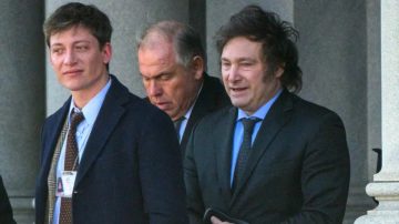 En el intento de recuperar votos, Milei cambió a “Lule” Menem por Santiago Caputo