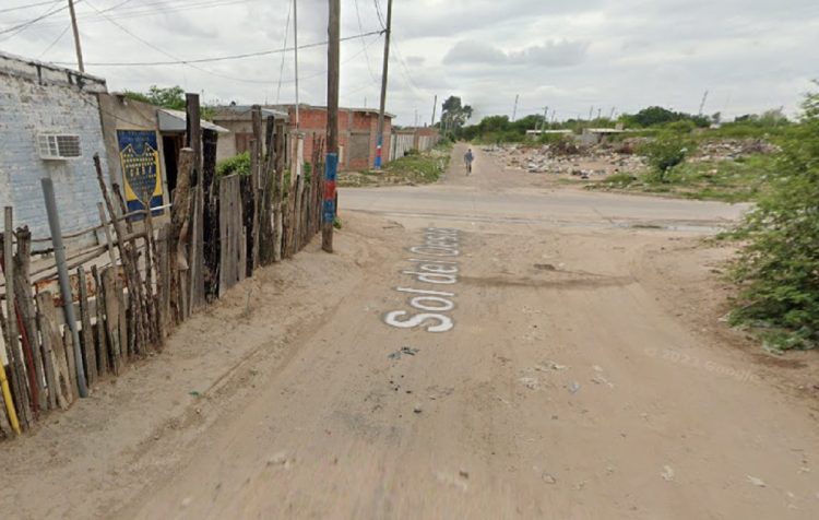 Depravado abusó de una joven mientras iba en moto en el barrio General Paz