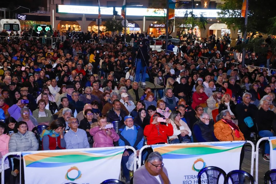 Las Termas celebra su 71° aniversario: MIRÁ LOS ESPECTÁCULOS EN VIVO