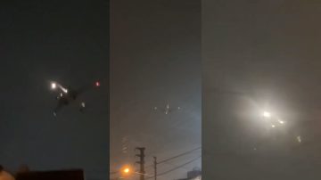 VIDEO: Un avión volando bajo generó sorpresa y temor en vecinos de La Matanza