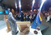 A sala llena, se presentó el documental sobre Mama Antula: “Una Santa viene marchando II”