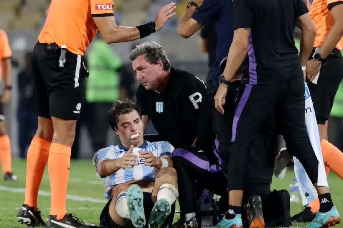 Rojo noqueó a su compañero y Racing terminó golpeado por todos lados