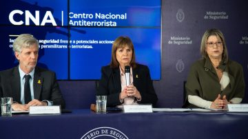 Patricia Bullrich presentó la creación del Centro Nacional Antiterrorista