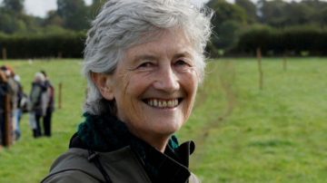 Irlanda: La nueva presidenta es Catherine Connolly, una mujer crítica con Israel y la OTAN