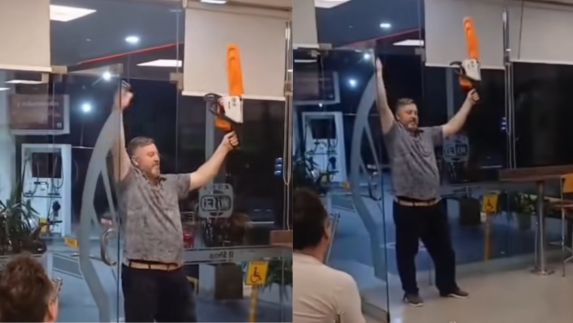 Alocado festejo libertario: entró con una motosierra a un bar para celebrar la victoria de La Libertad Avanza