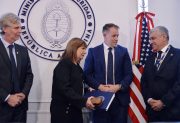 Patricia Bullrich firmó dos acuerdos históricos con el FBI para fortalecer la investigación criminal