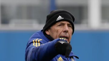 Así fue la emotiva despedida de Miguel Ángel Russo