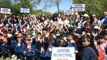 La intendente Fuentes participó de una jornada recreativa con más 2400 alumnos de los jardines de infantes municipales