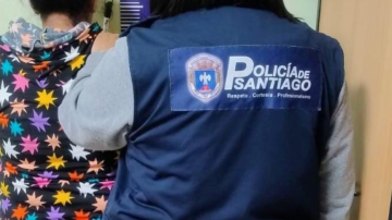 Detienen a una mujer por defraudación: cobró $1.500.000 de AUH de un hijo de otra persona