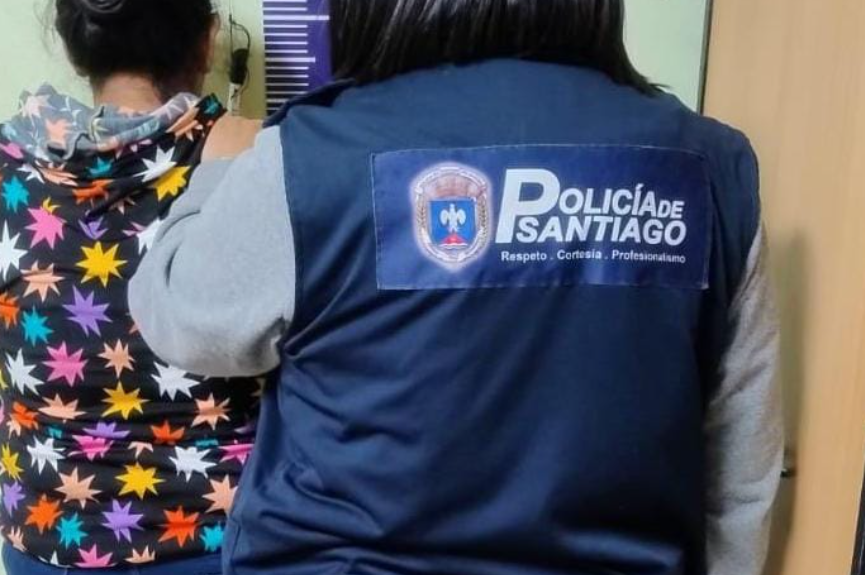 Detienen a una mujer por defraudación: cobró $1.500.000 de AUH de un hijo de otra persona