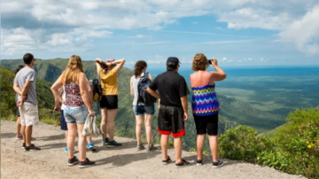 Viajó más gente, pero gastó menos: el balance que realizó la CAME sobre el fin de semana largo