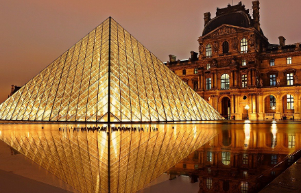 A tres días del increíble robo, reabrió el Museo del Louvre, pero con algunas restricciones