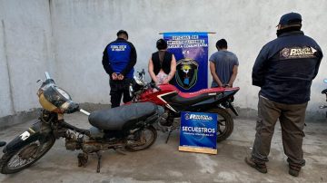 Un operativo policial permitió recuperar celulares y detener a tres sujetos