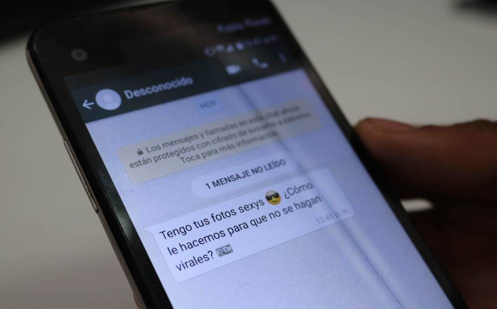 La Banda: Amenazan a joven con difundir fotos que habría intercambiado con una chica