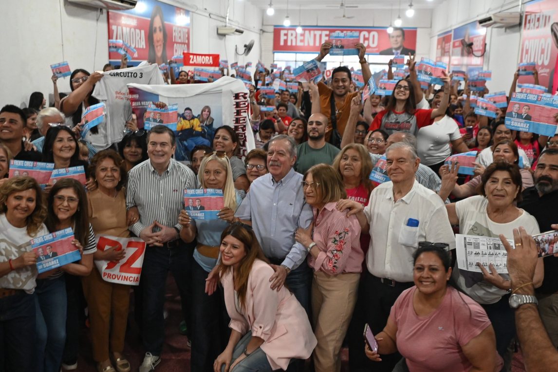 Suárez y Zamora recibieron el respaldo de miles de dirigentes del Frente Cívico