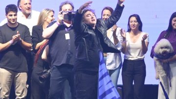 Milei tildó de “destituyente” al Congreso y dijo que “había que dar un cambio de 180 grados”