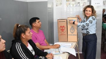 La intendente de la Capital, Ing. Norma Fuentes, destacó la participación de los santiagueños