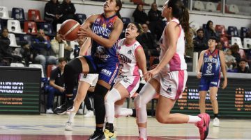 Las chicas de Quimsa lograron un valioso triunfo en el Ciudad ante Fusión Riojana