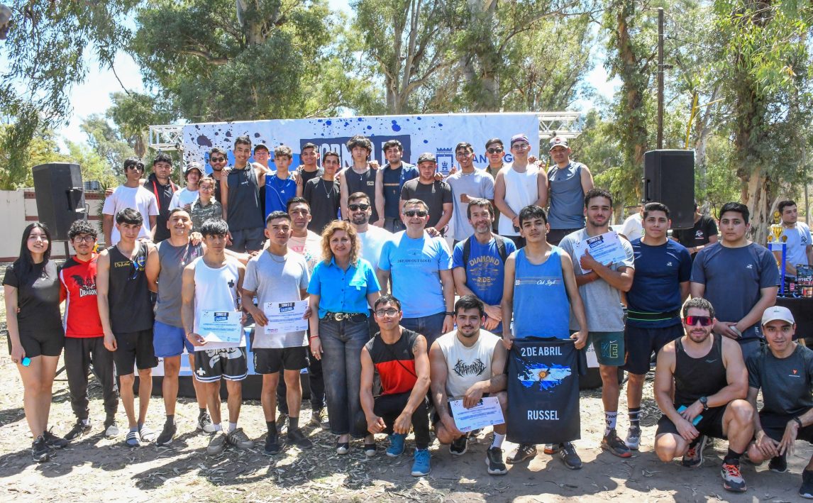 Más de 50 deportistas participaron del Torneo de Calistenia