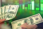 El “buen” humor del mercado tras la victoria de Milei: subieron las acciones y el dólar bajó $95