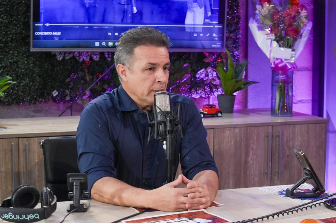 Italo Cioccolani lanzó duras acusaciones contra Despierta Santiago: “Son expertos en IA, pero no pueden tapar la corrupción que representan”