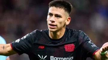 El “Diablito” quiere volver a casa: Echeverri sueña con River otra vez