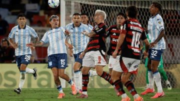 Racing no lo pudo aguantar y cayó en la ida ante Flamengo