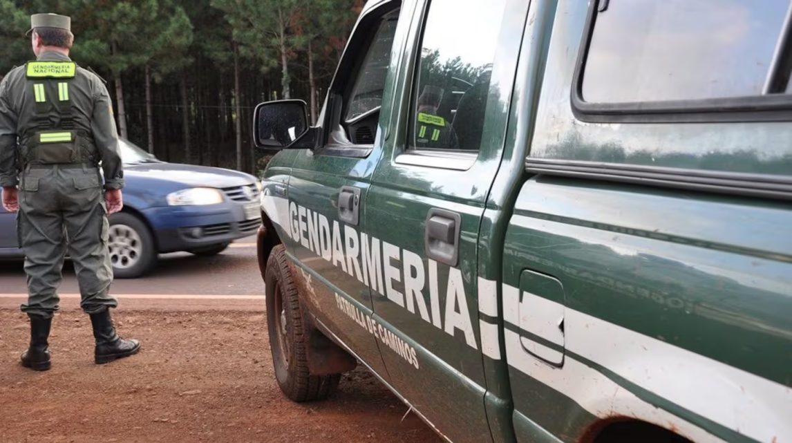Escándalo en Córdoba: detuvieron a más de 20 gendarmes por cobrar coimas a camioneros