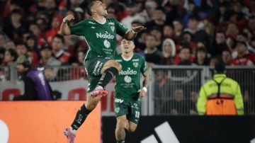 River no levanta cabeza: perdió con Sarmiento de Junín en el Monumental